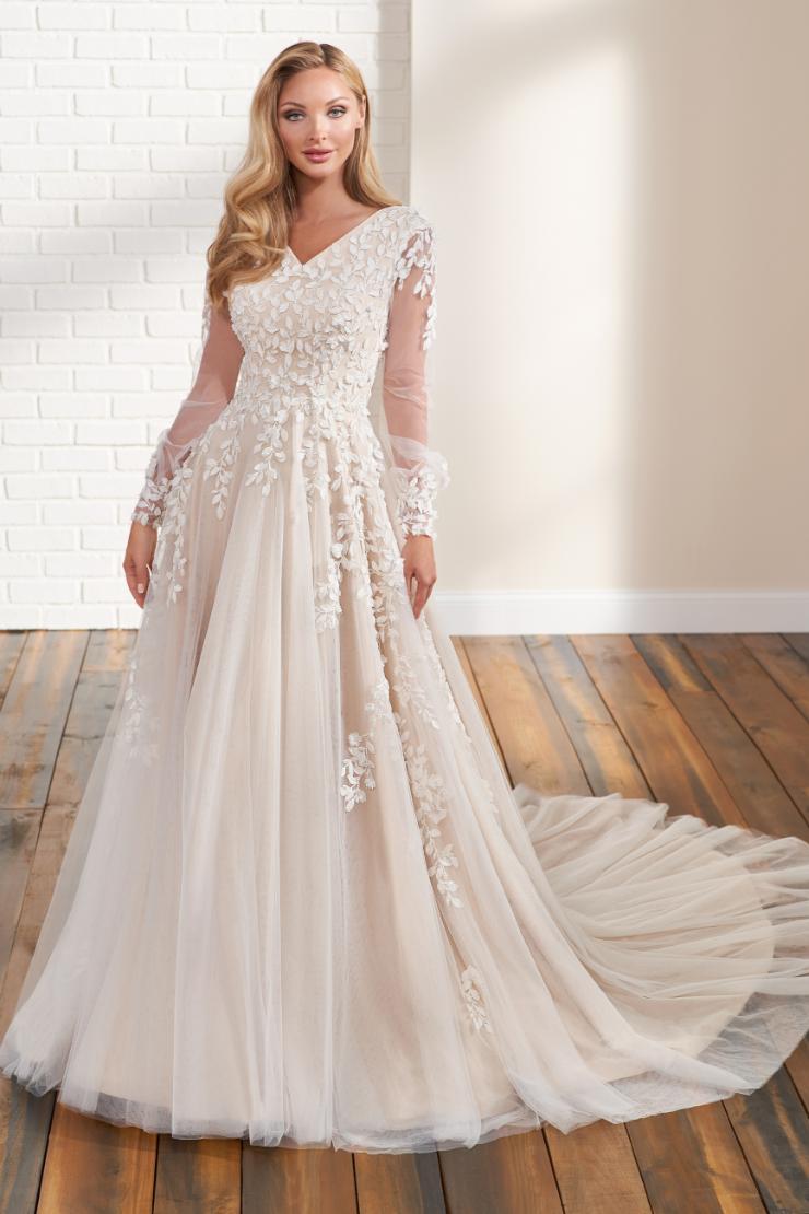 8256 Modest A-Line Lace Bridal Gown 